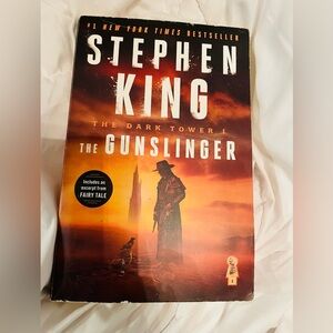 Stephen King The Dark Tower: The Gunslinger - Red and Black Cover